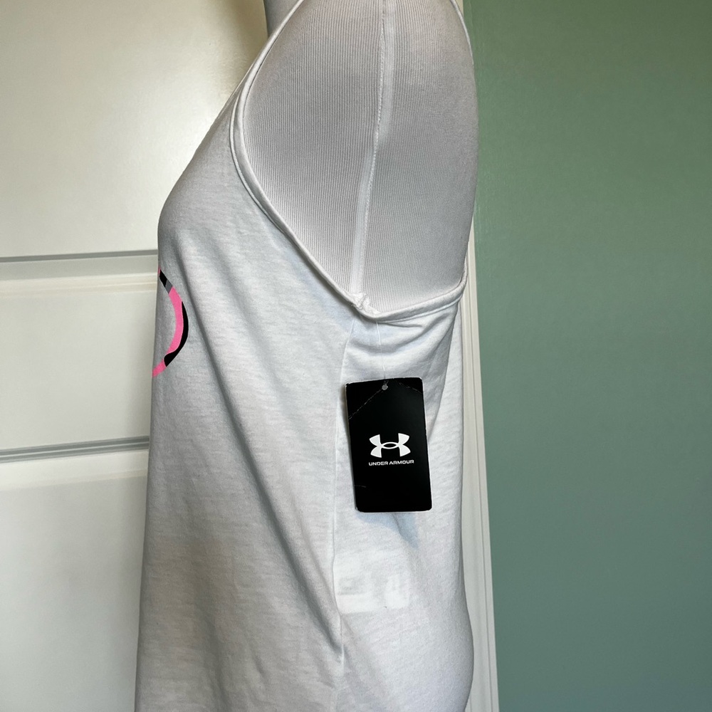 Under Armour workout top - Picture 3 of 8